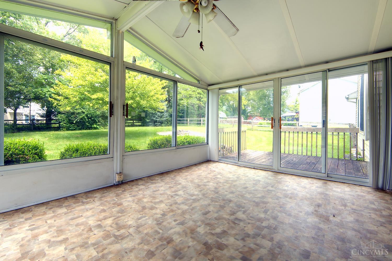 6820 Netherland Drive