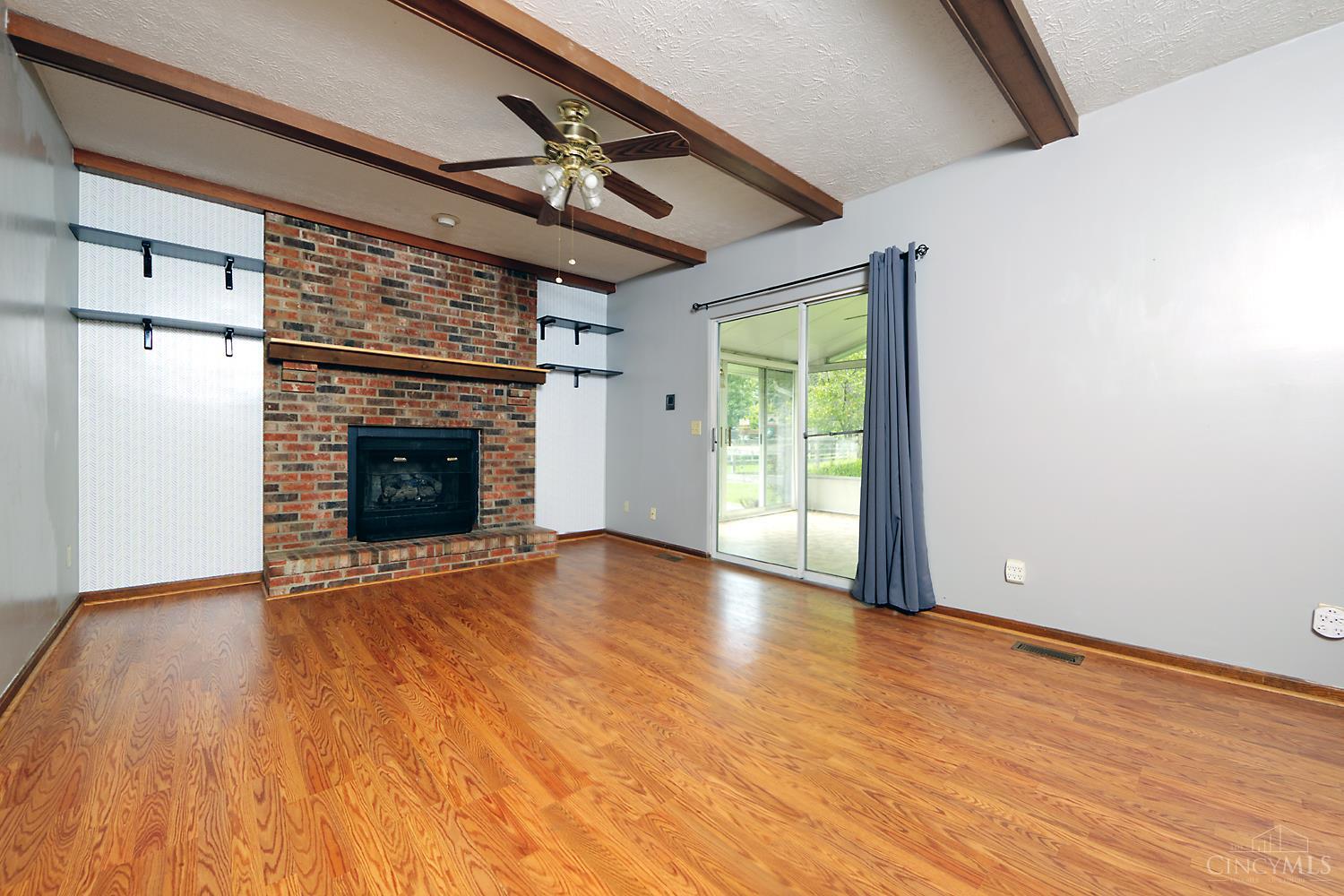 6820 Netherland Drive