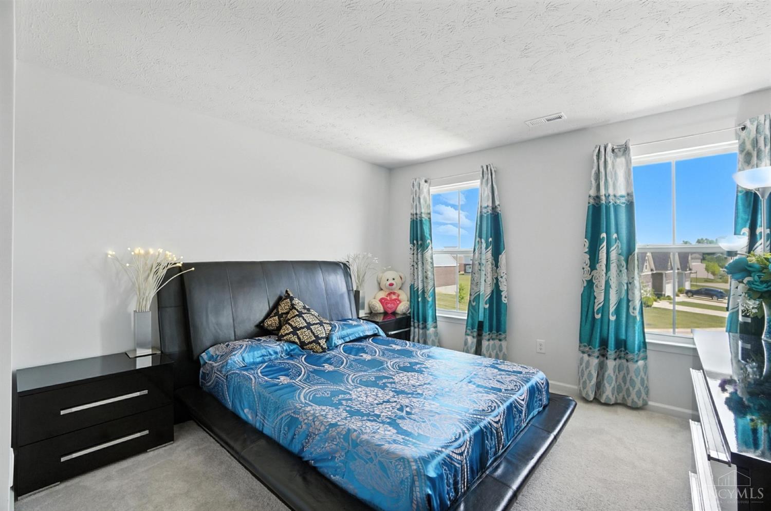 5933 Old Pebble Path