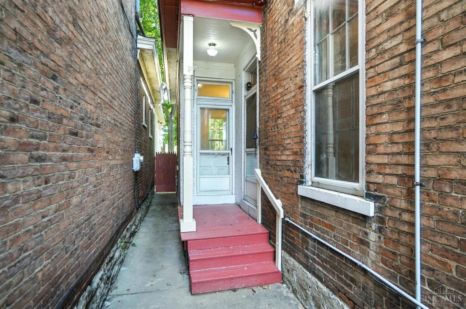 330 Buckeye Street