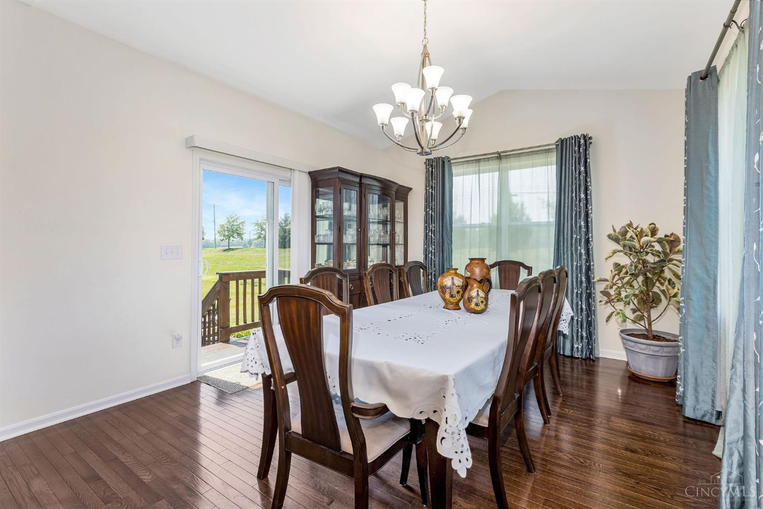 3675 Silver Queen Court