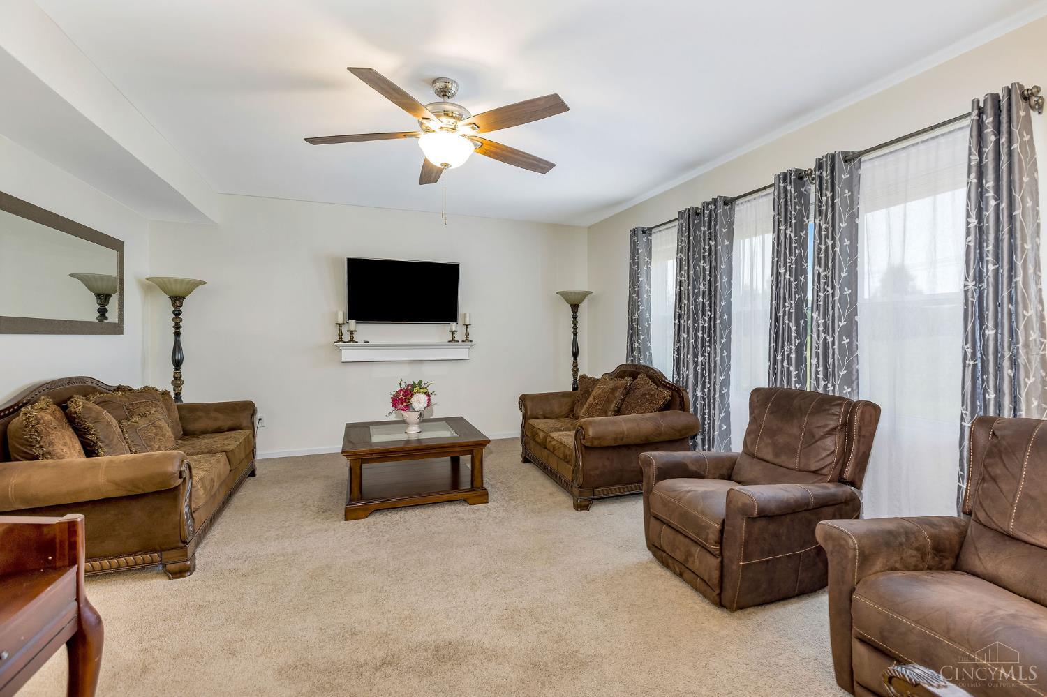 3675 Silver Queen Court