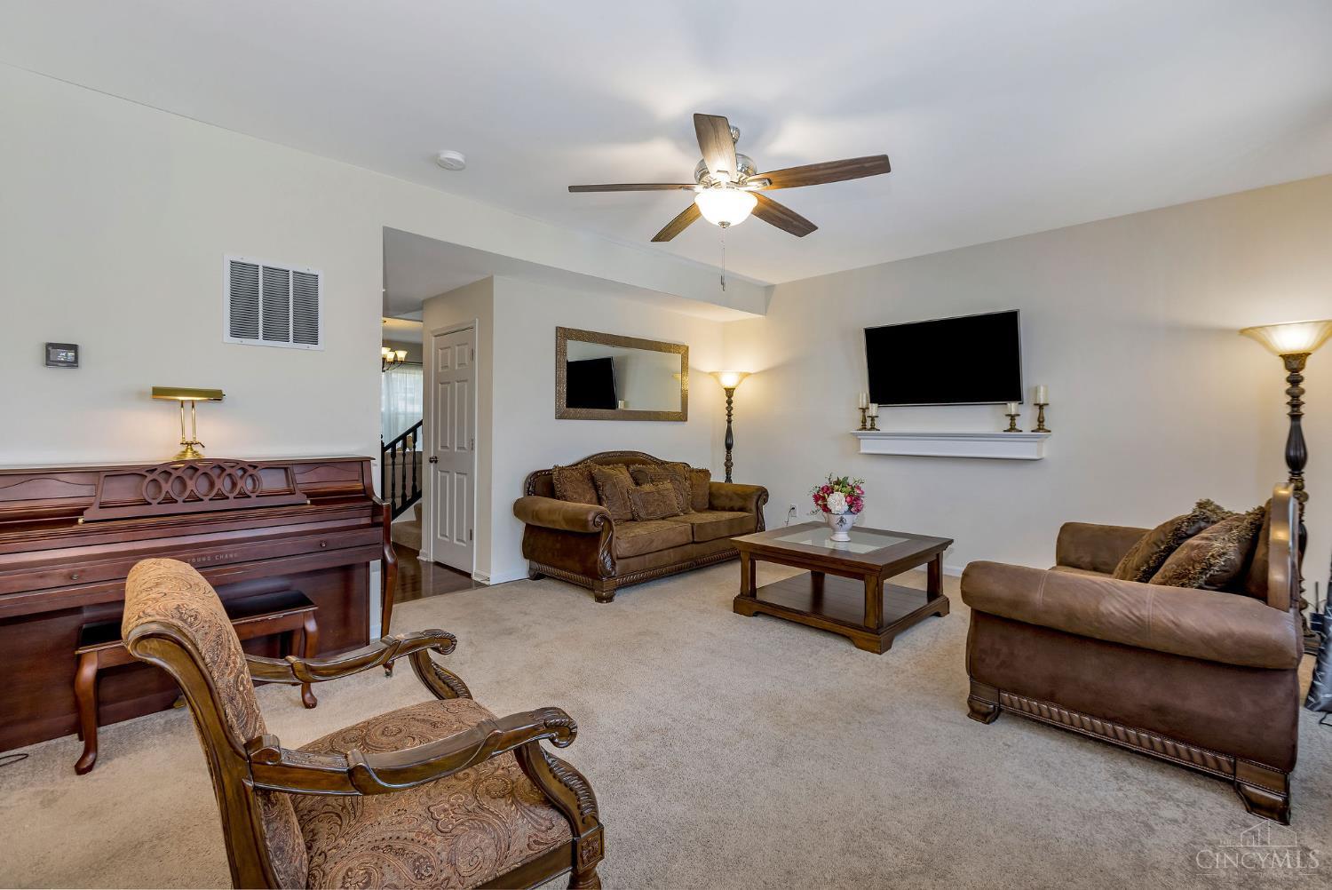 3675 Silver Queen Court