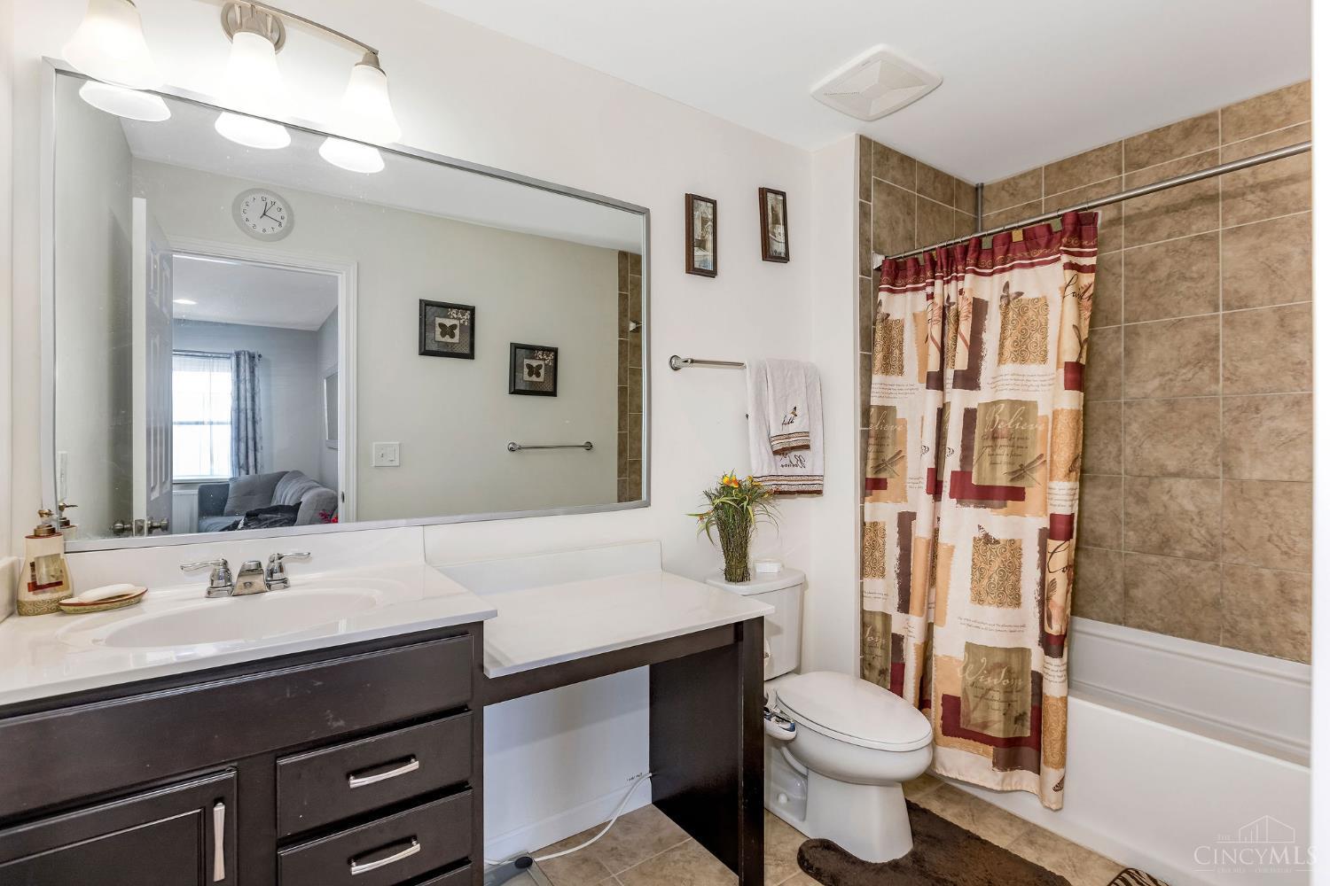 3675 Silver Queen Court