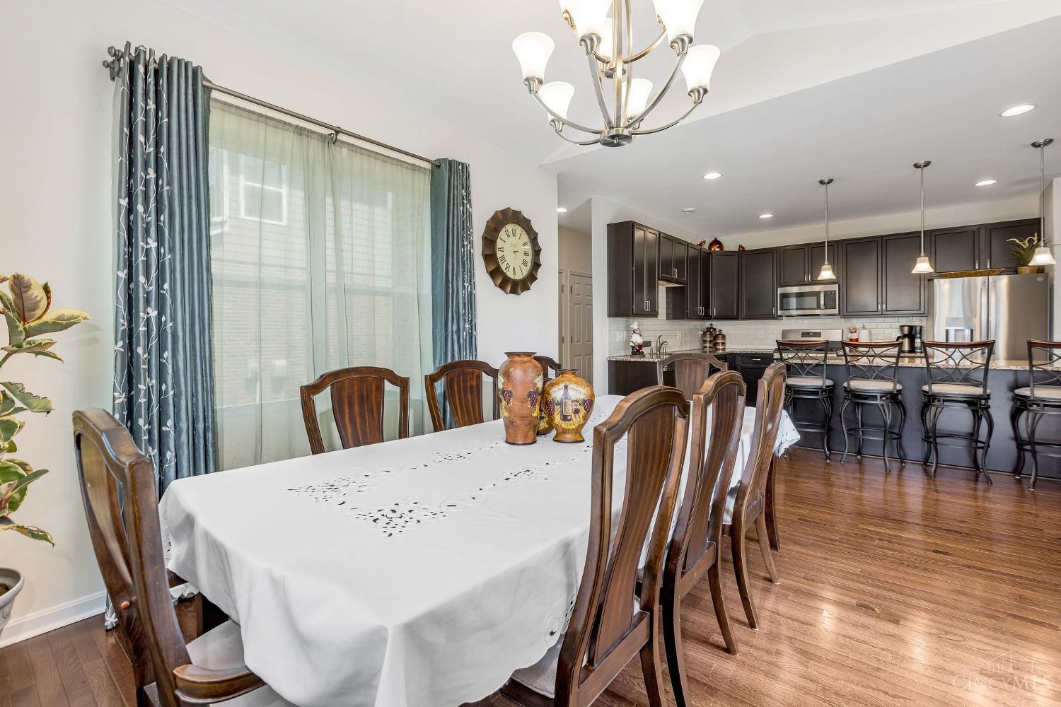3675 Silver Queen Court