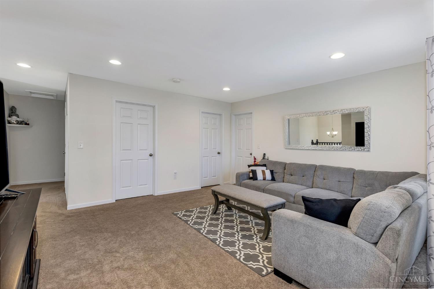 3675 Silver Queen Court