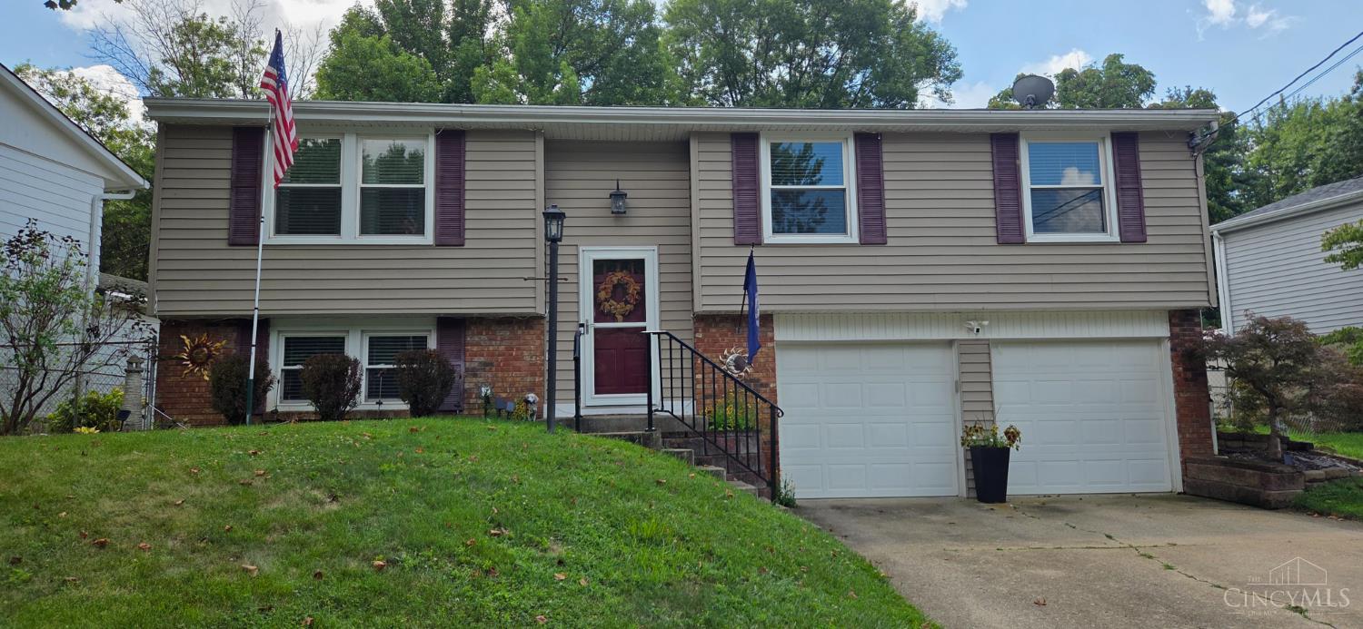 1039 Azure Court