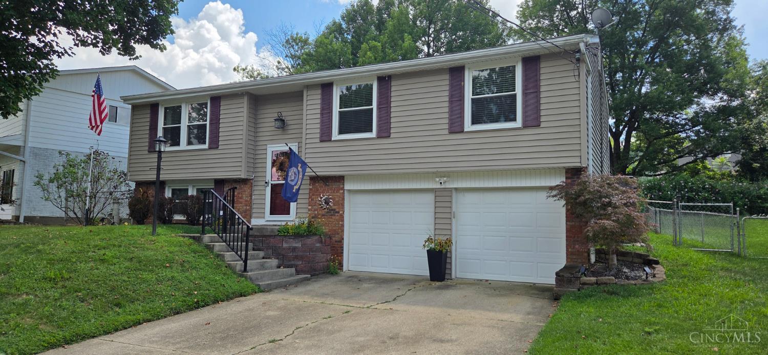 1039 Azure Court