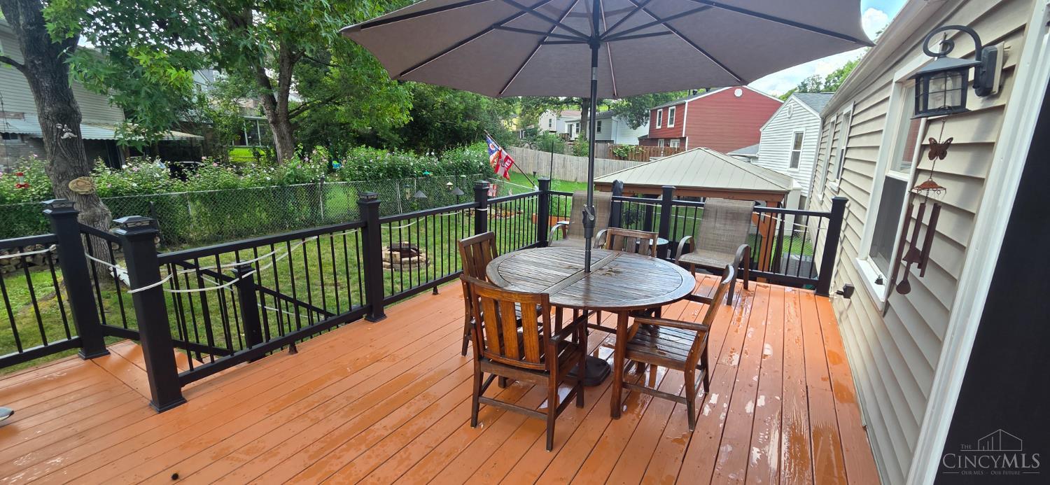 1039 Azure Court