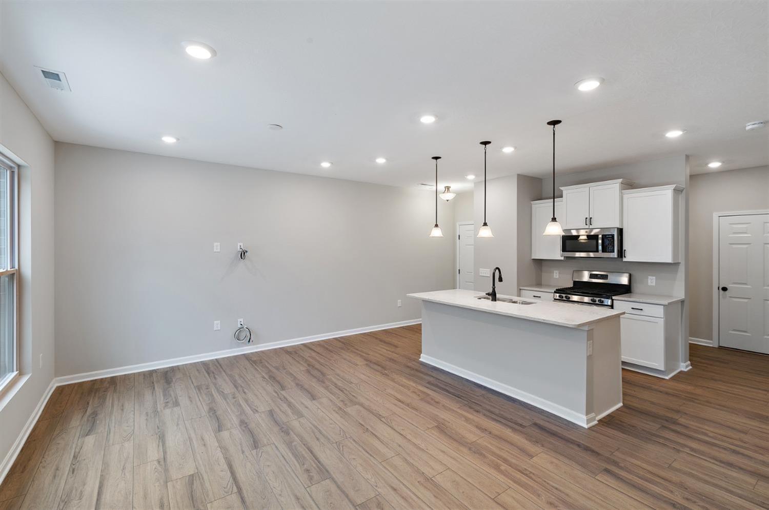 4894 Harrier Lane