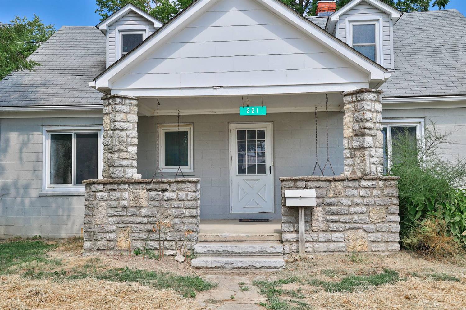 221 S Vine Street