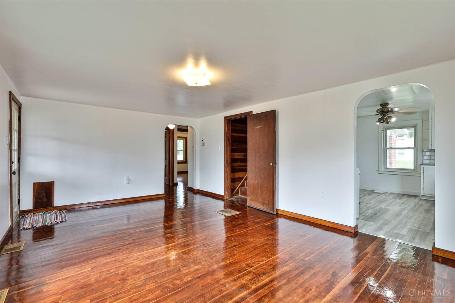 221 S Vine Street