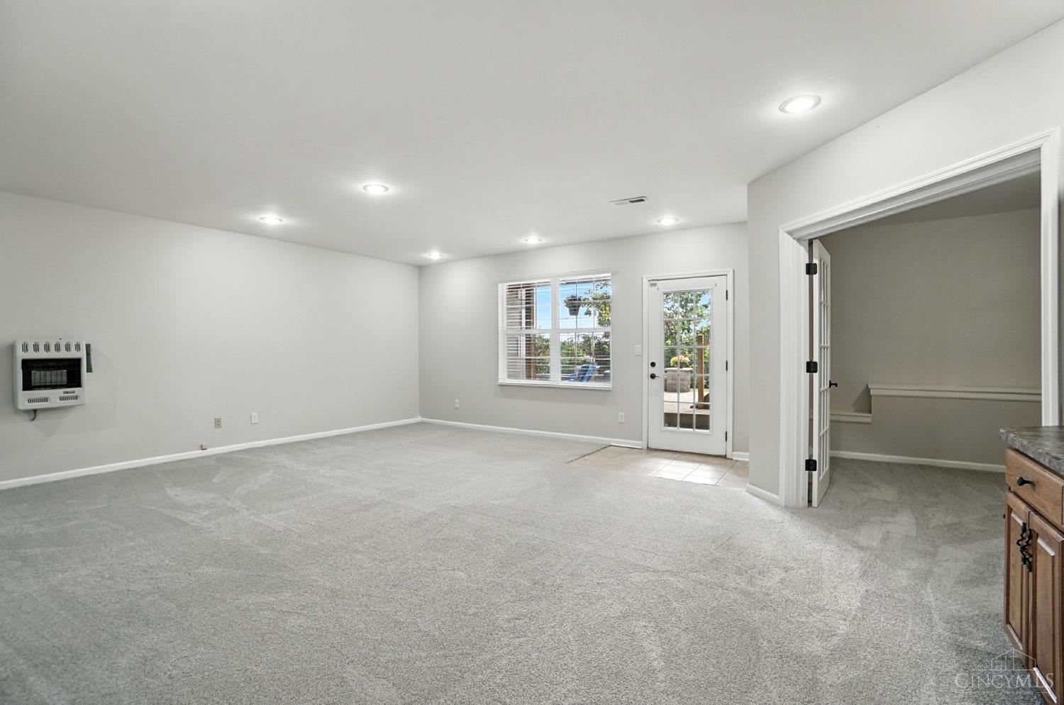 1278 Elizabeth Drive