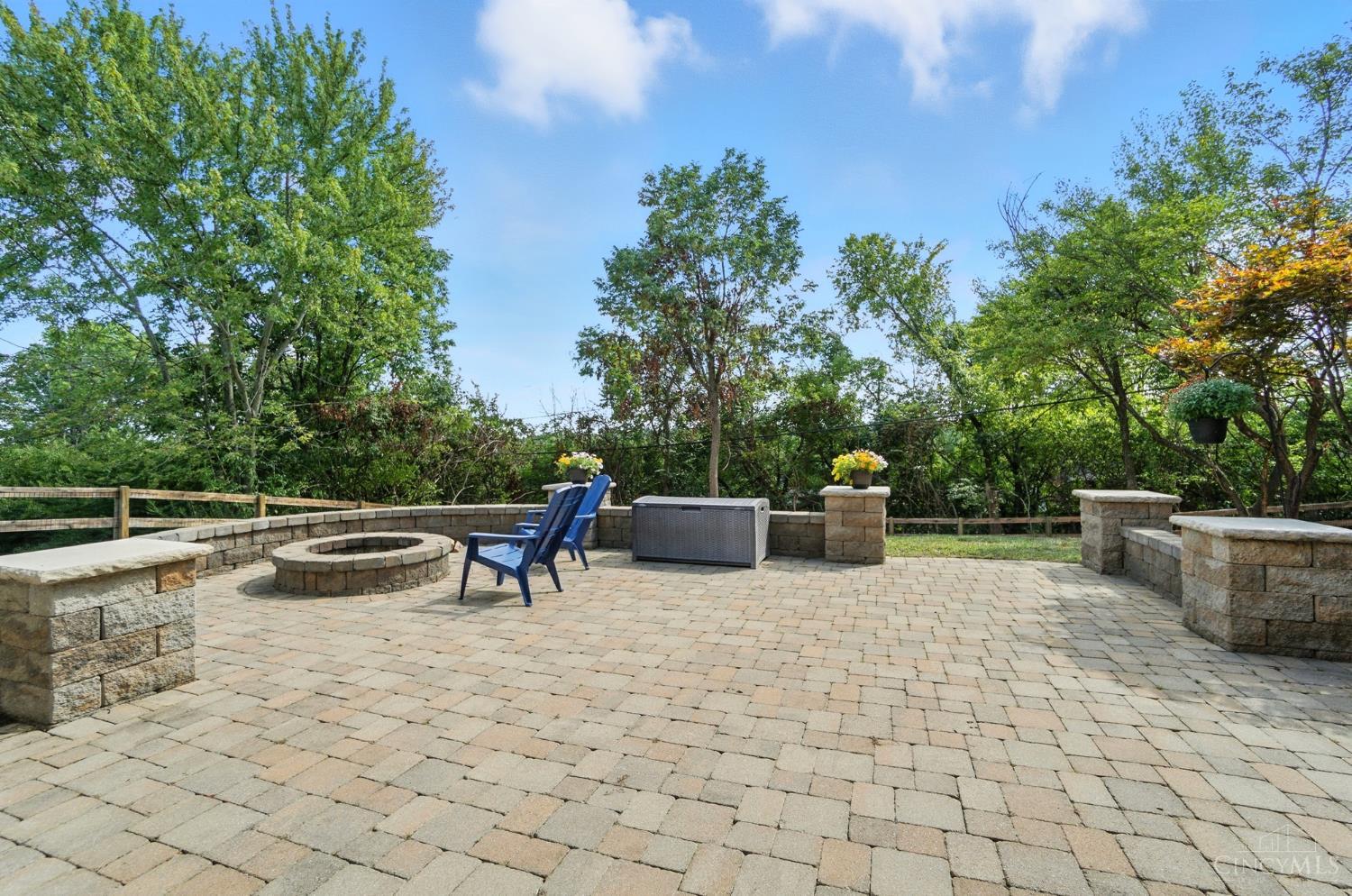 1278 Elizabeth Drive