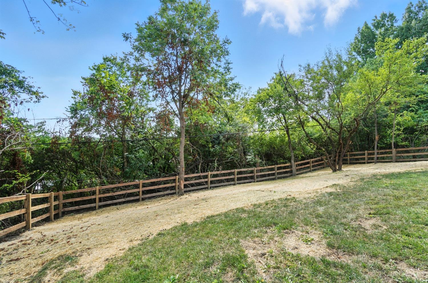 1278 Elizabeth Drive
