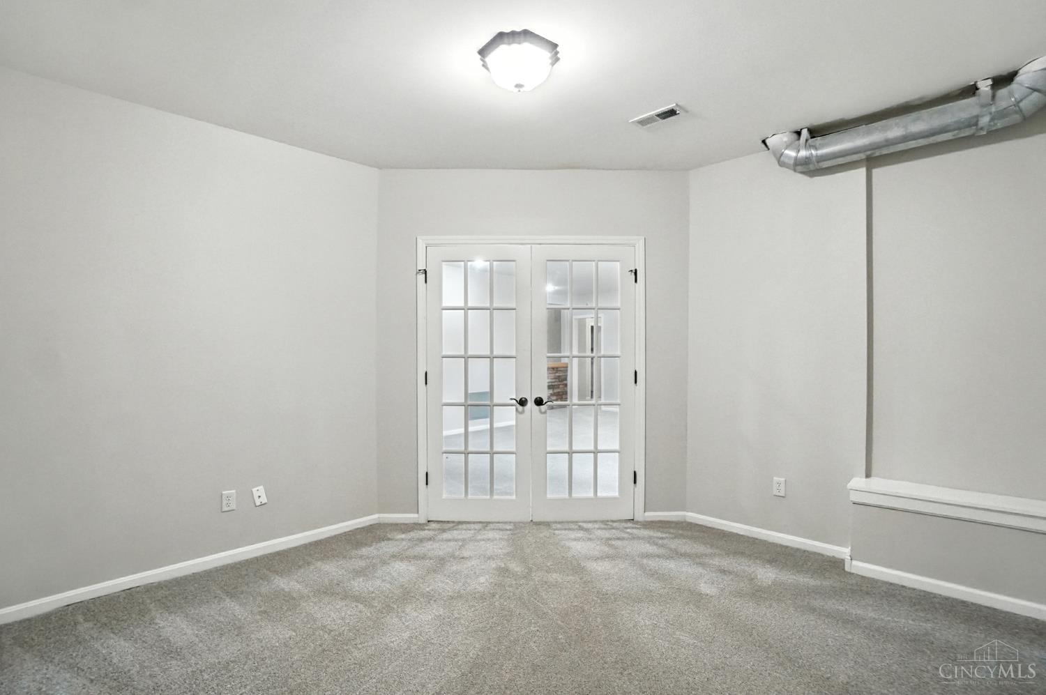 1278 Elizabeth Drive