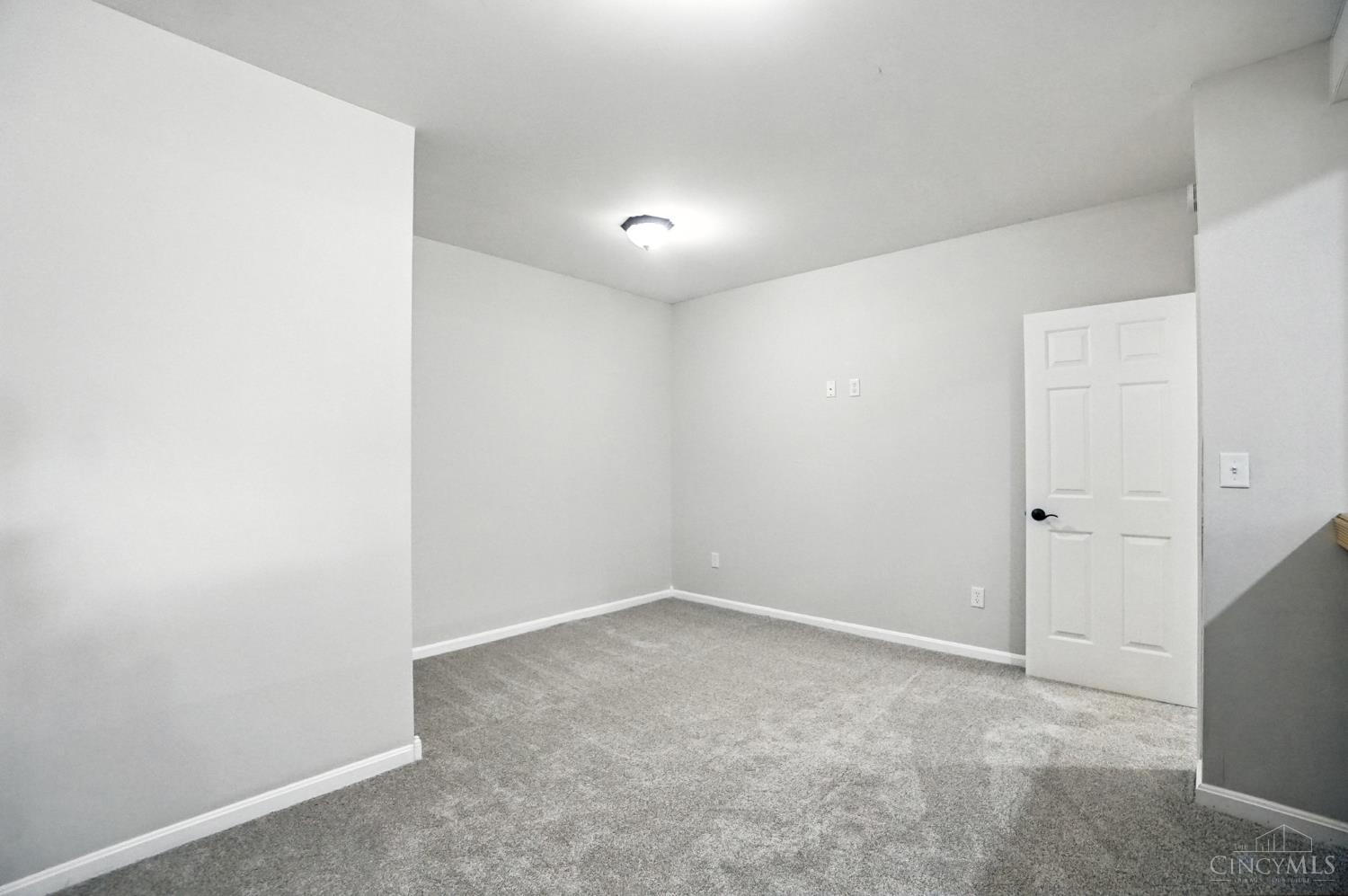 1278 Elizabeth Drive