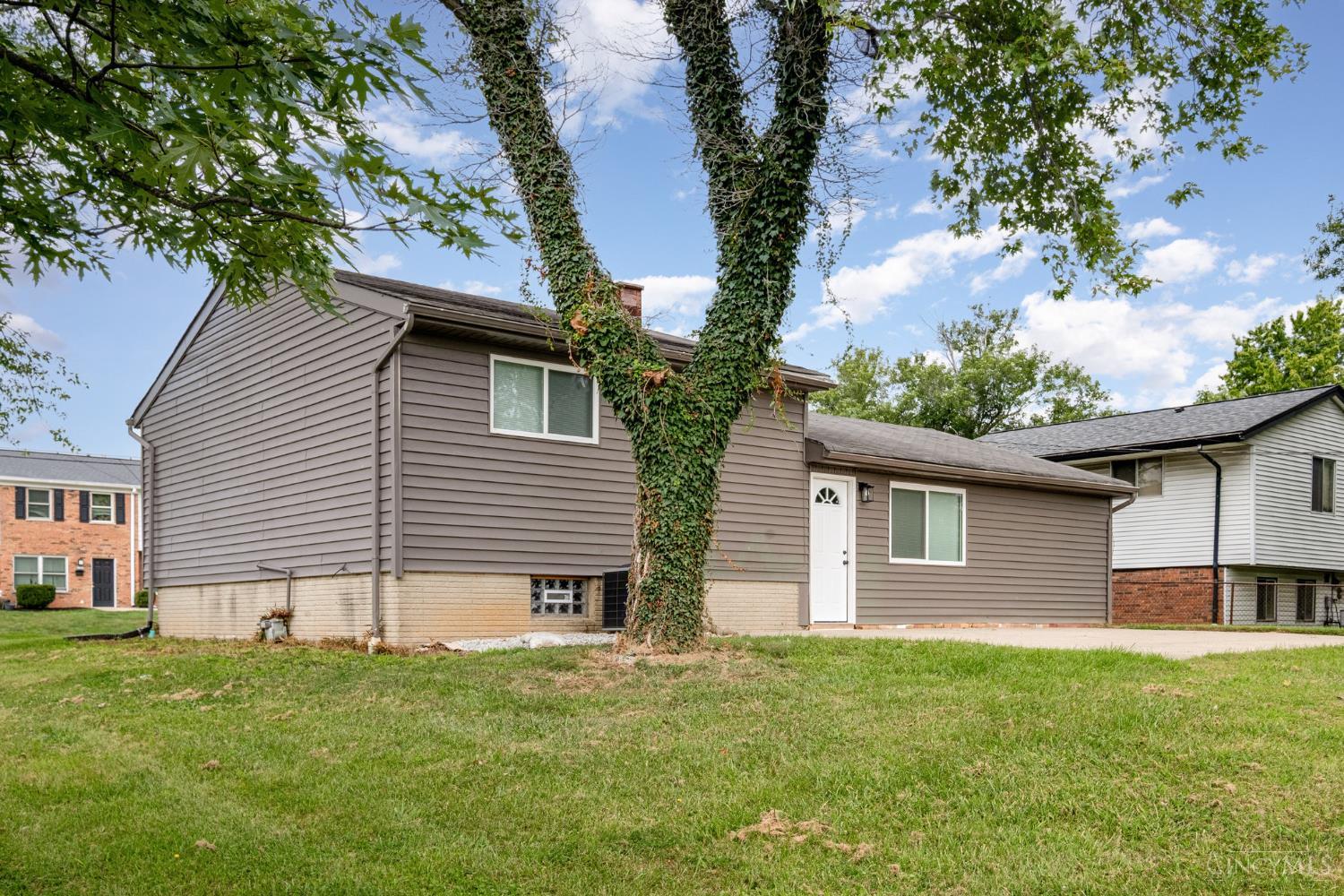 10804 Sprucehill Drive