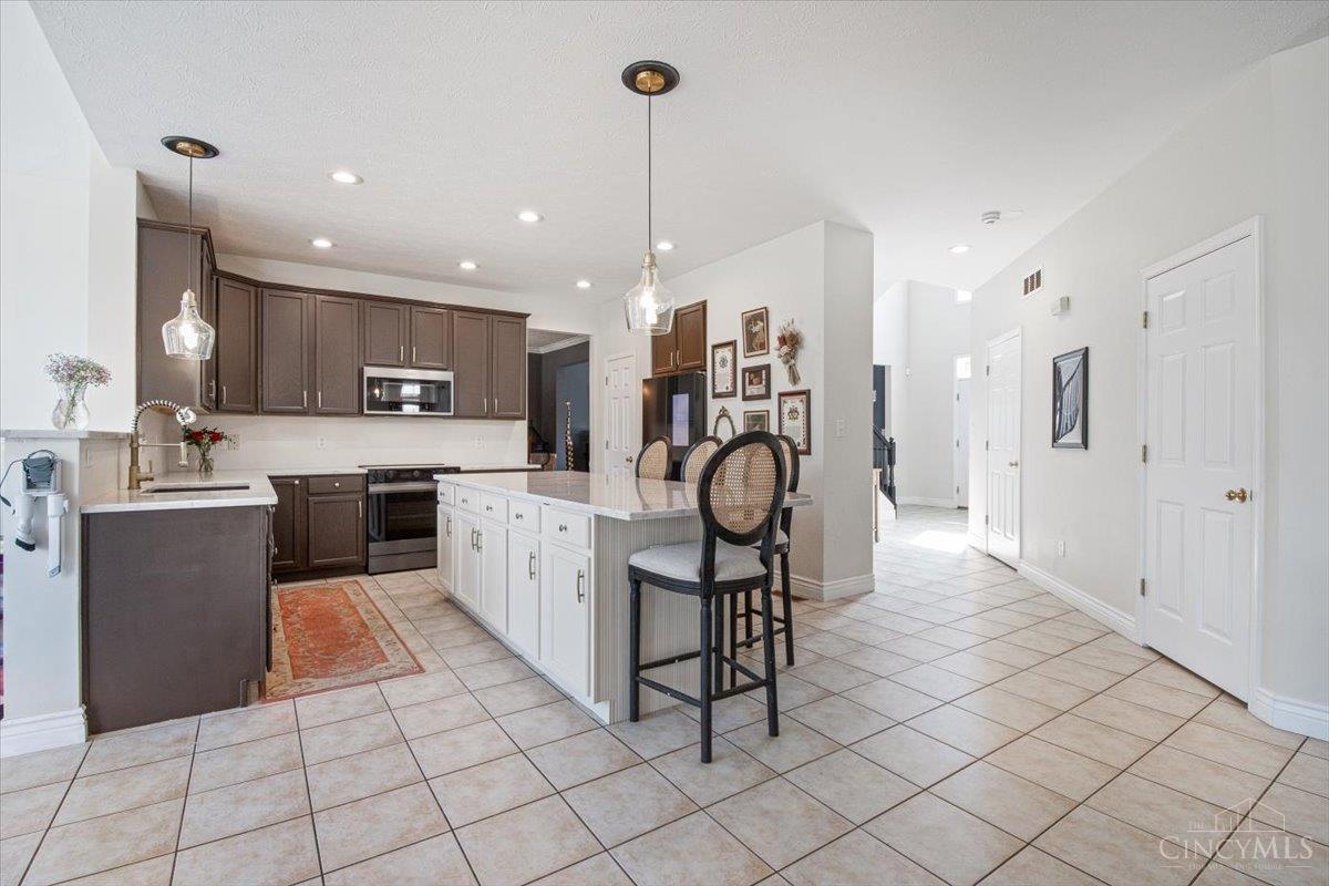 46 Ridge Wood Drive