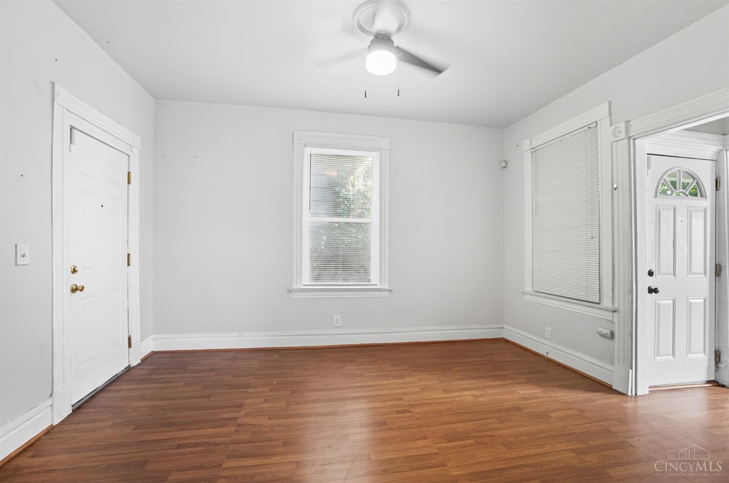244 Oak Street