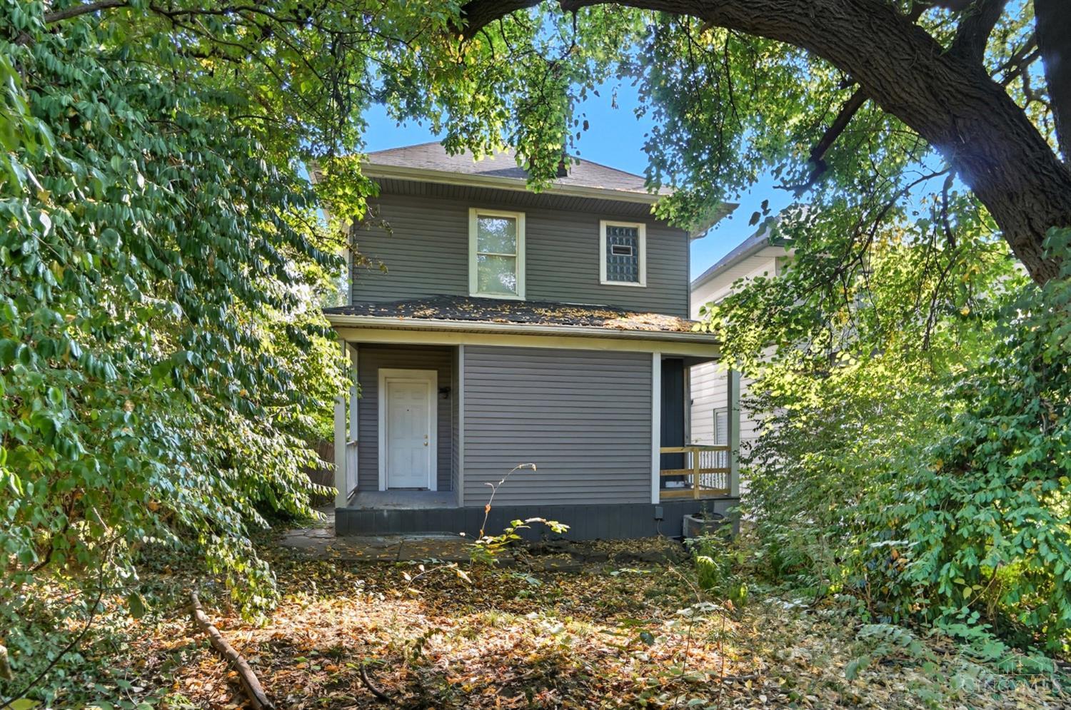 244 Oak Street