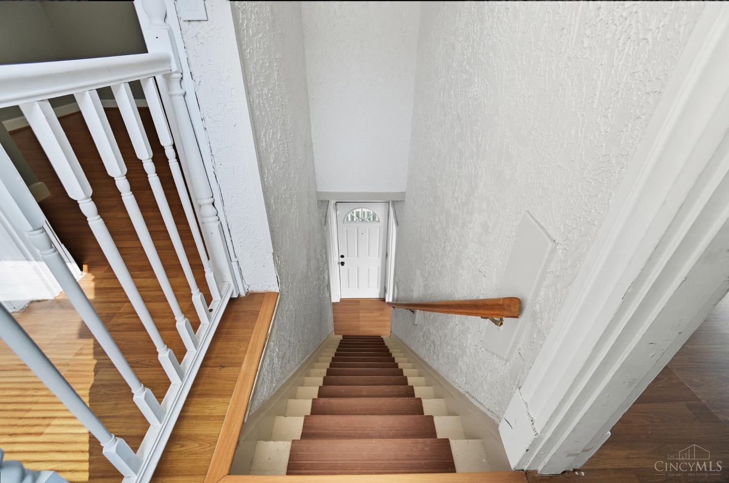 244 Oak Street