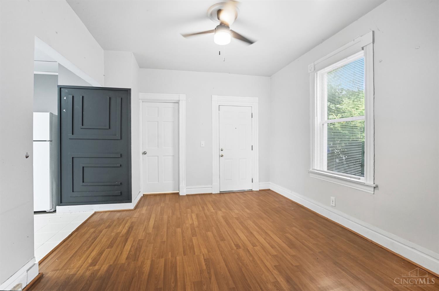 244 Oak Street