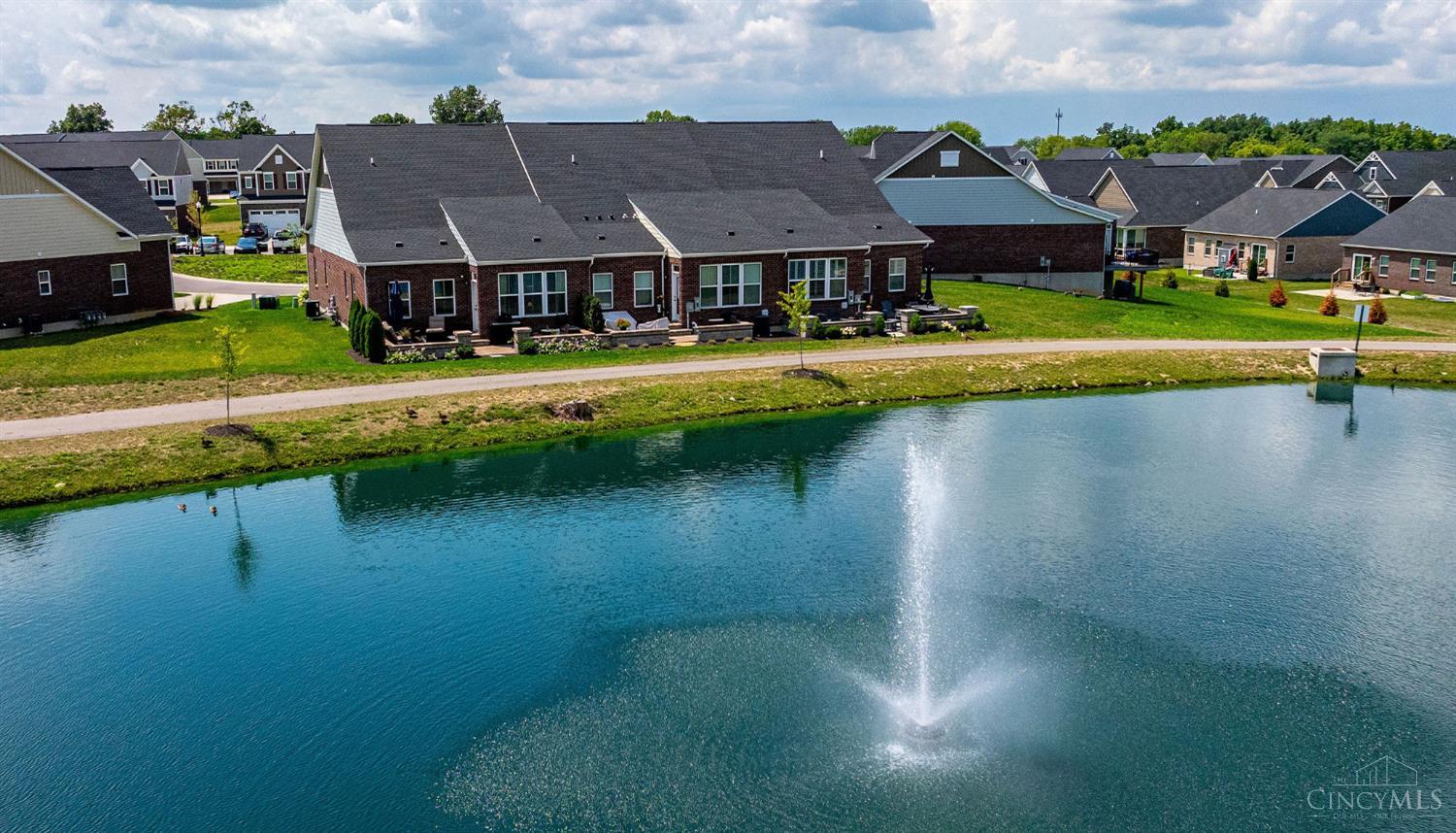 7108 Shady Brook Bend
