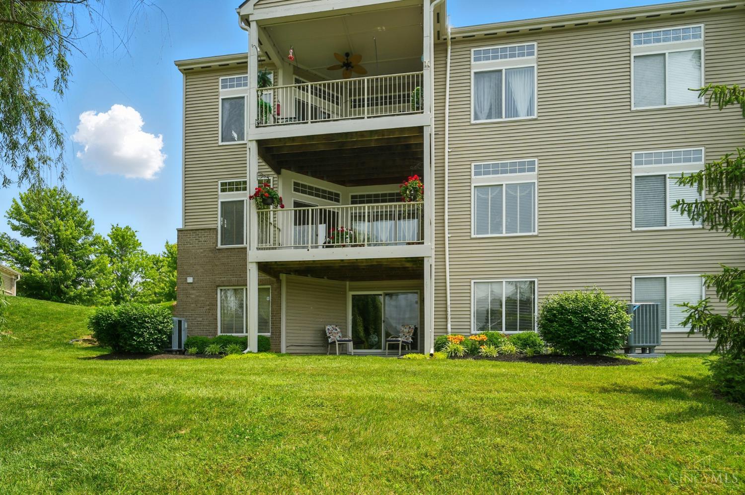 931 Heritage Green Drive