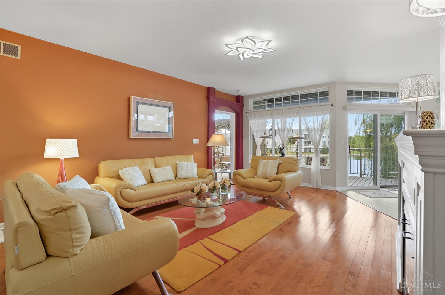 931 Heritage Green Drive