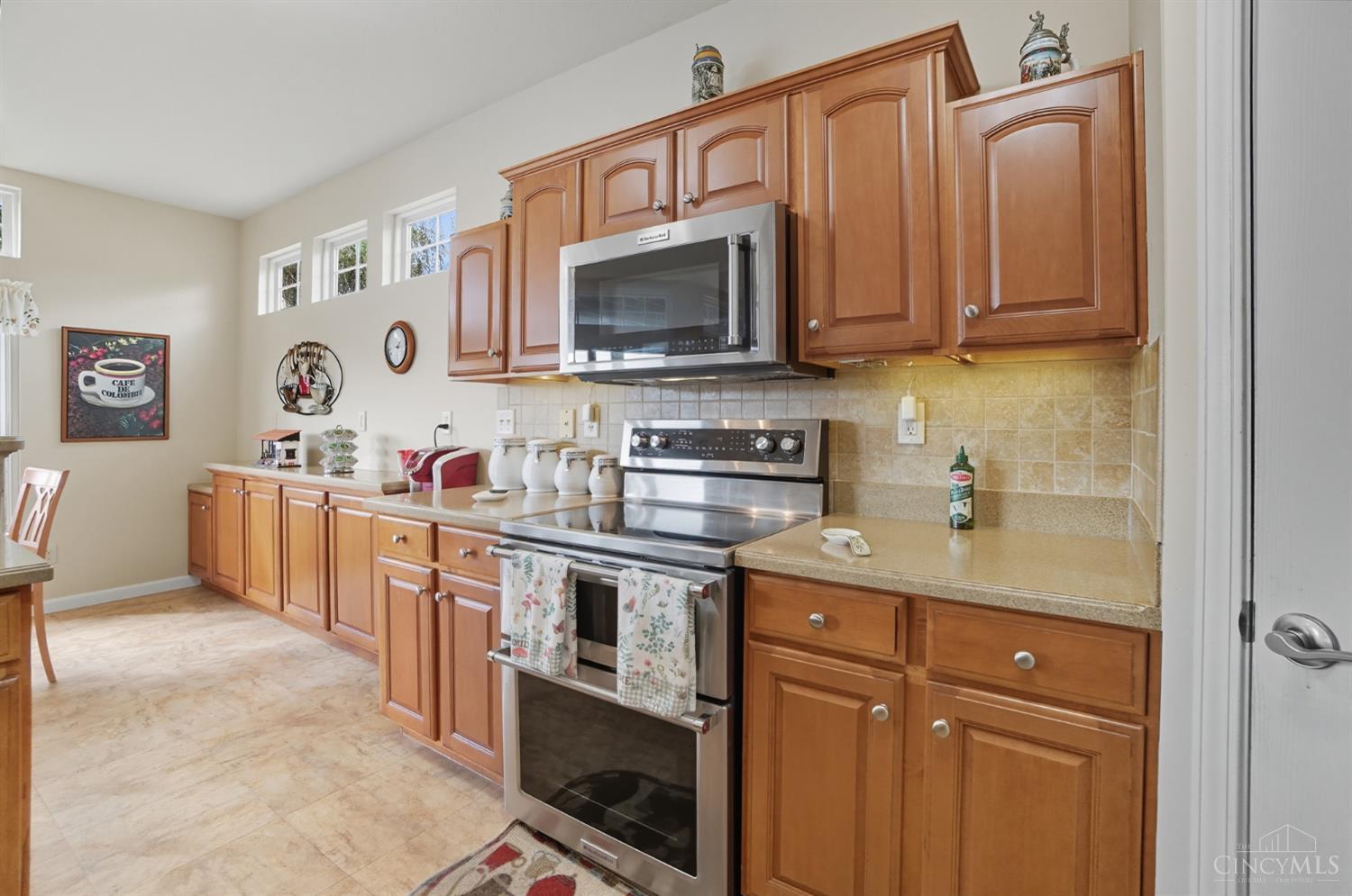 931 Heritage Green Drive