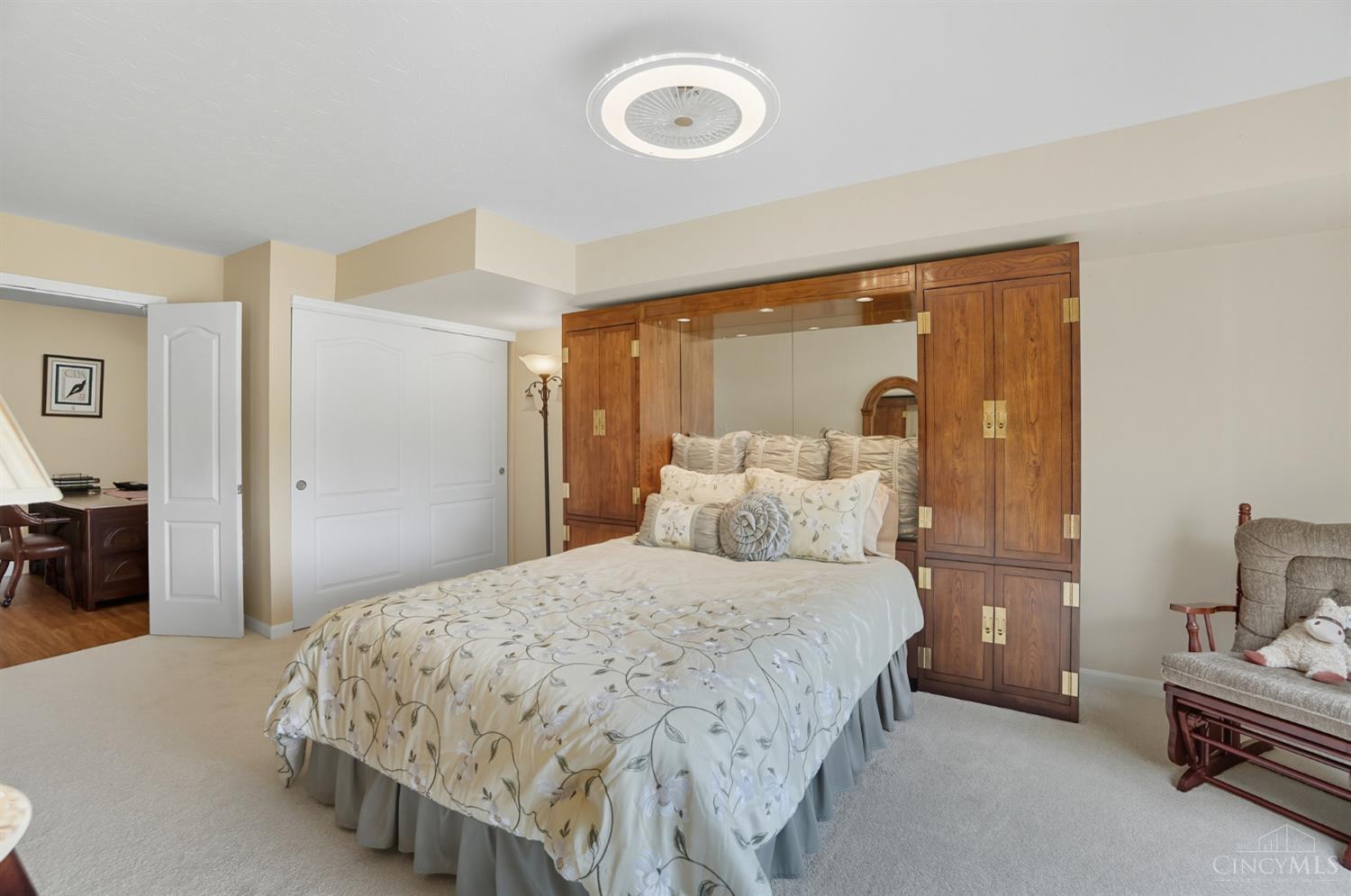 931 Heritage Green Drive