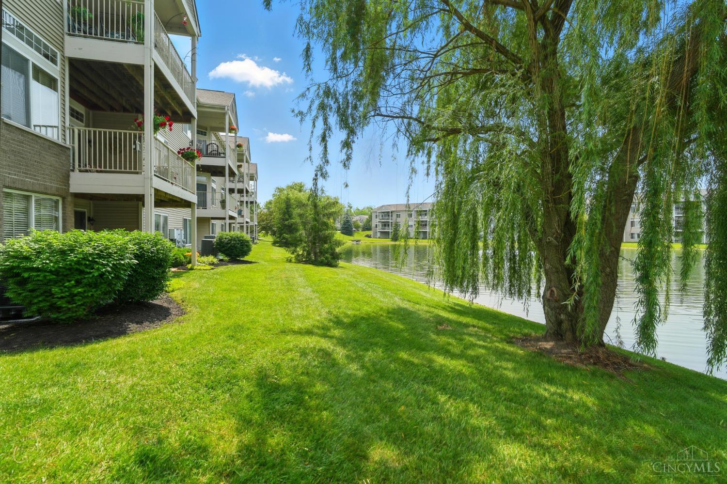 931 Heritage Green Drive