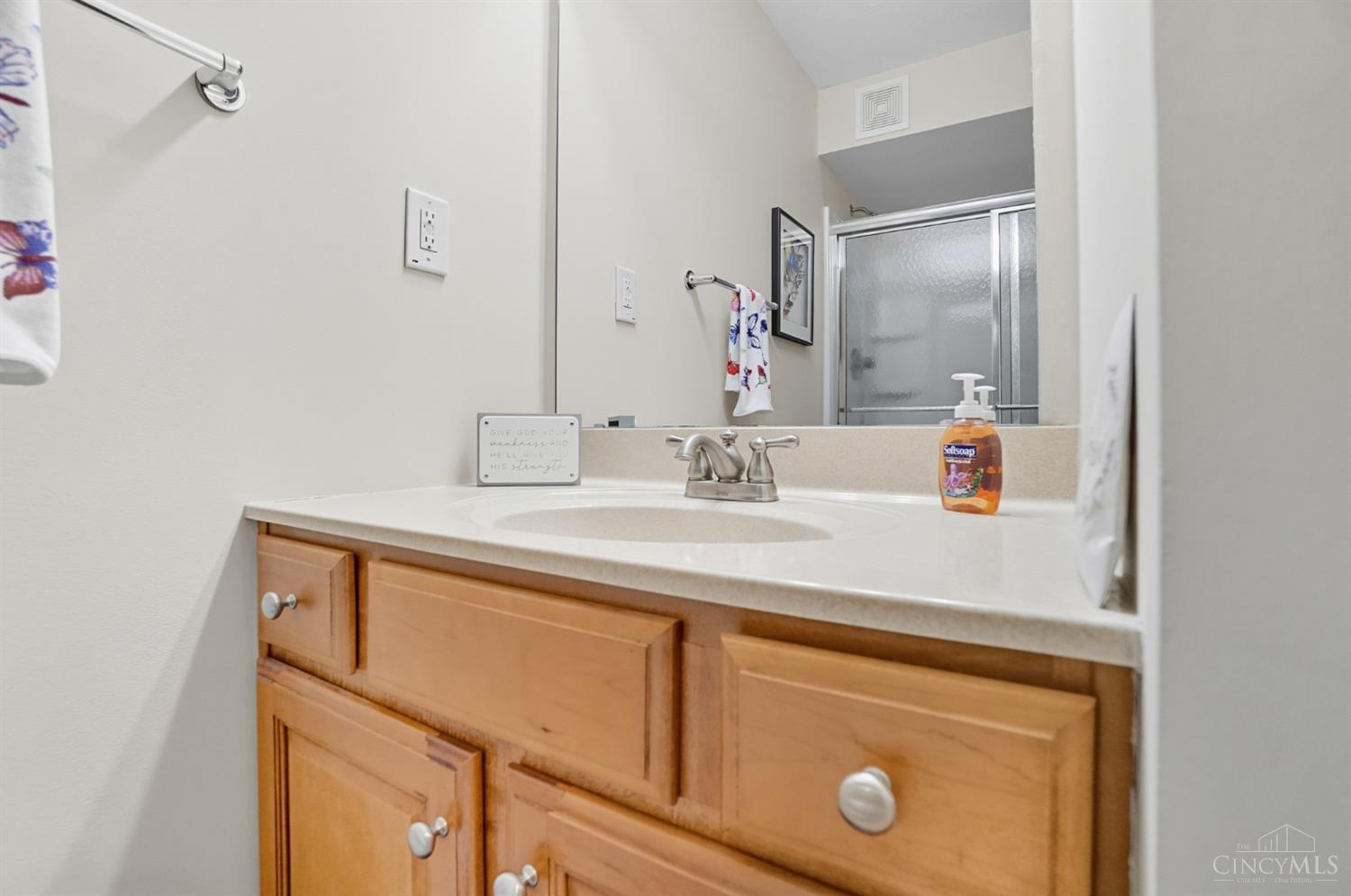 931 Heritage Green Drive