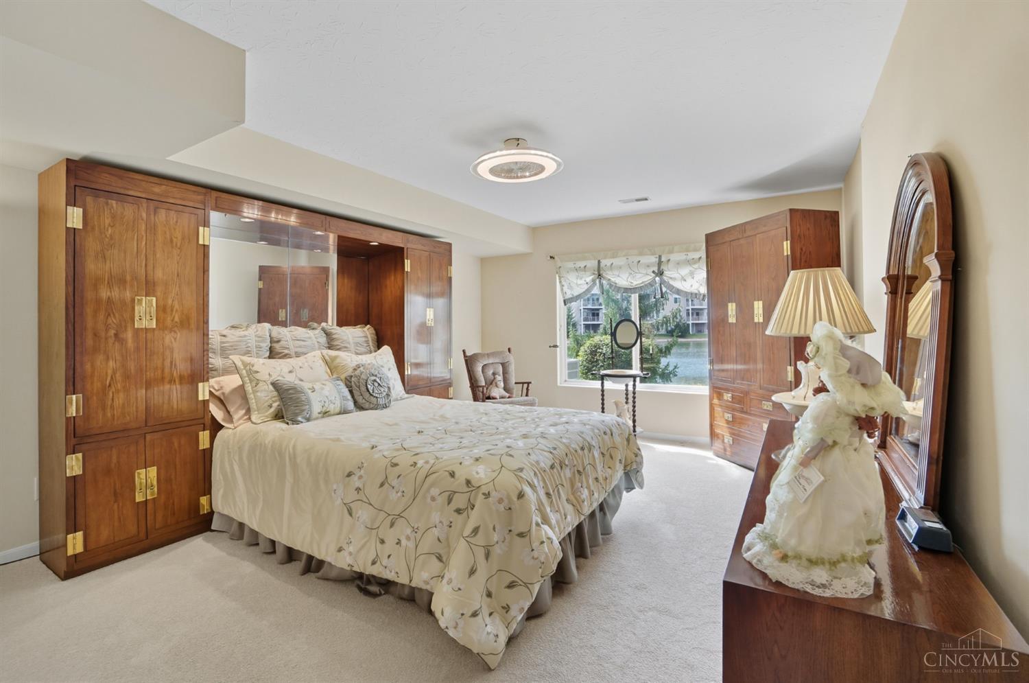 931 Heritage Green Drive