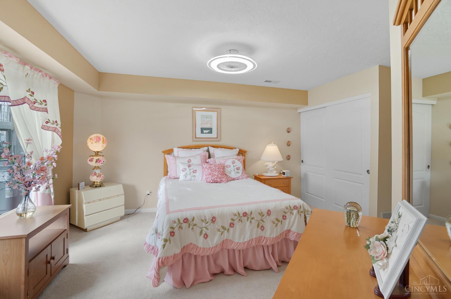 931 Heritage Green Drive