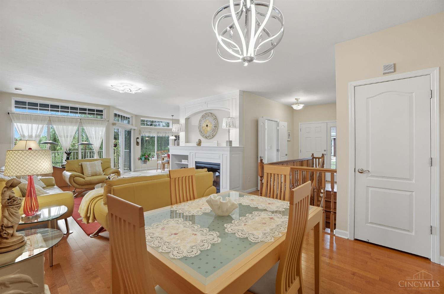 931 Heritage Green Drive