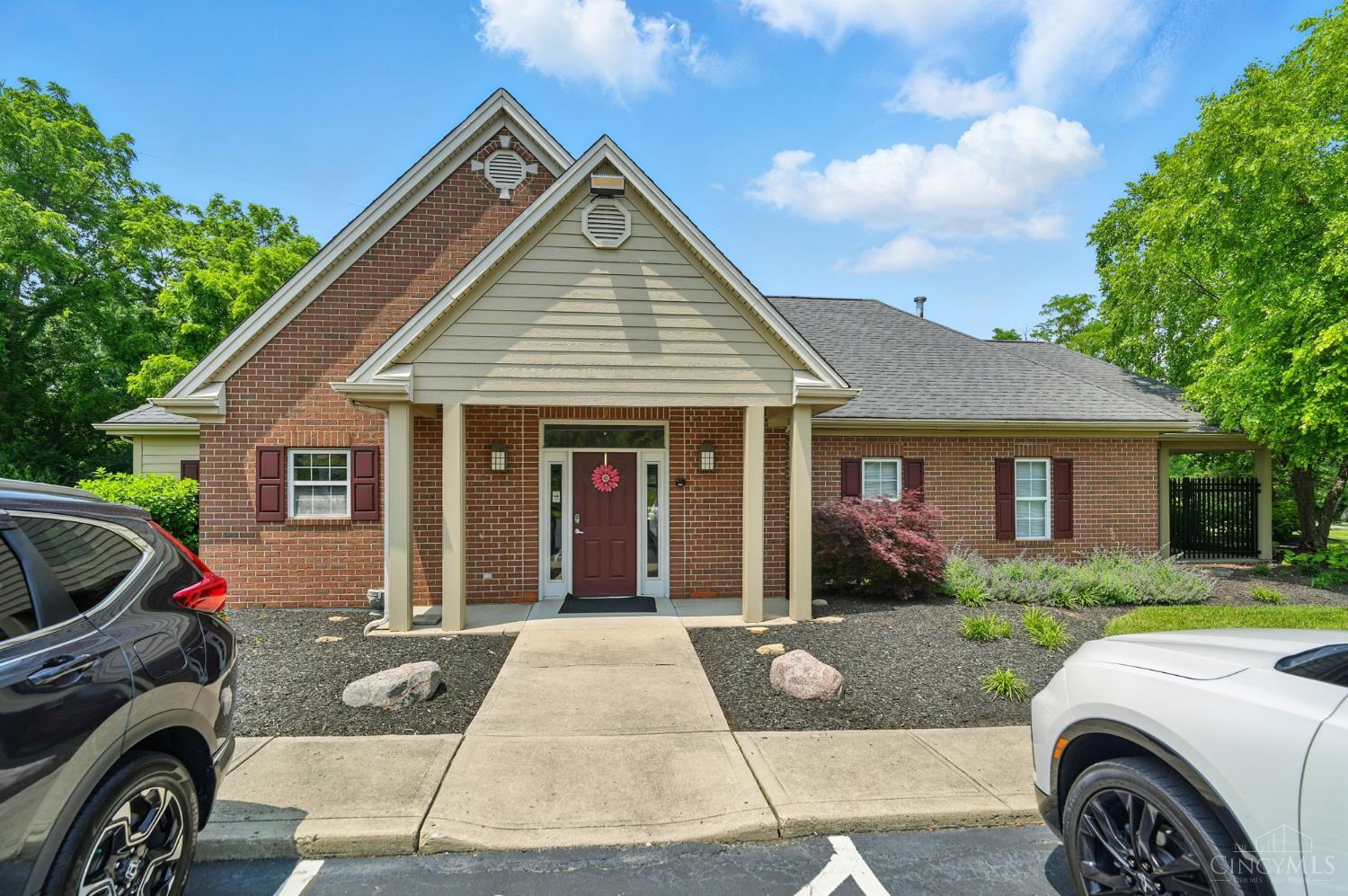 931 Heritage Green Drive