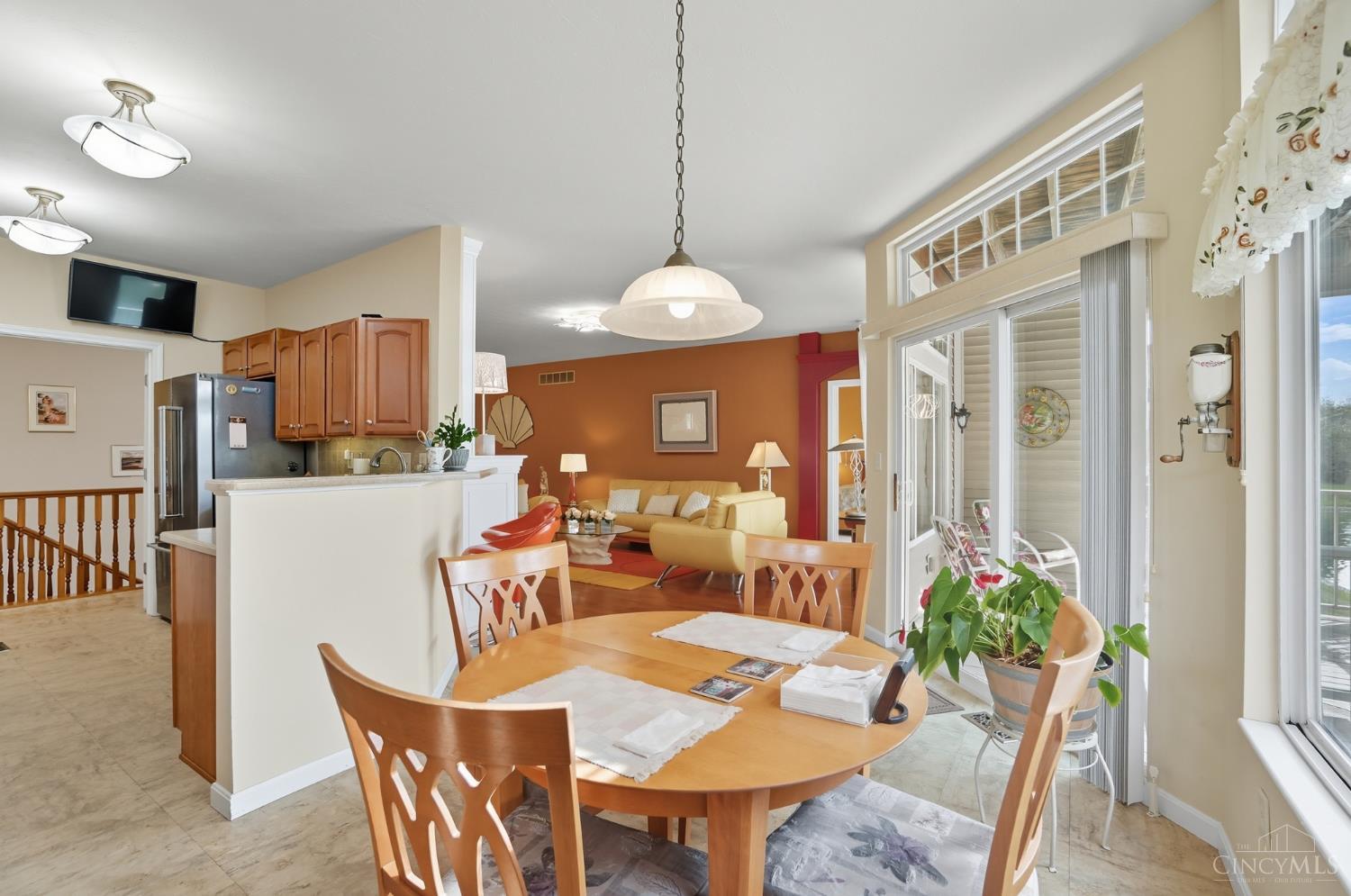 931 Heritage Green Drive