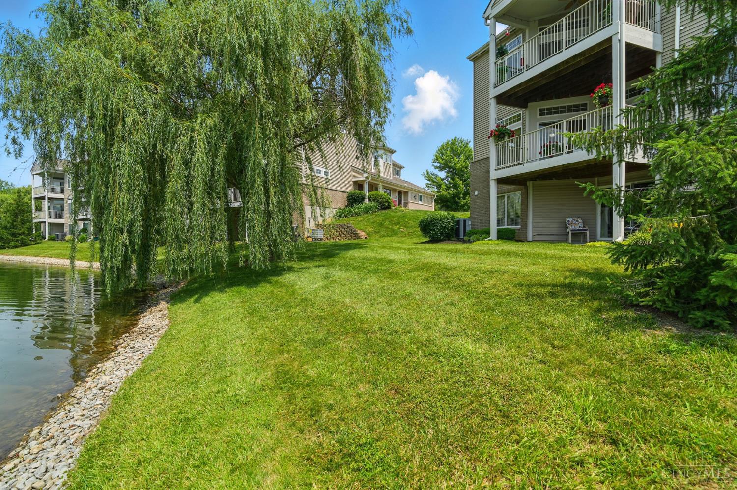 931 Heritage Green Drive