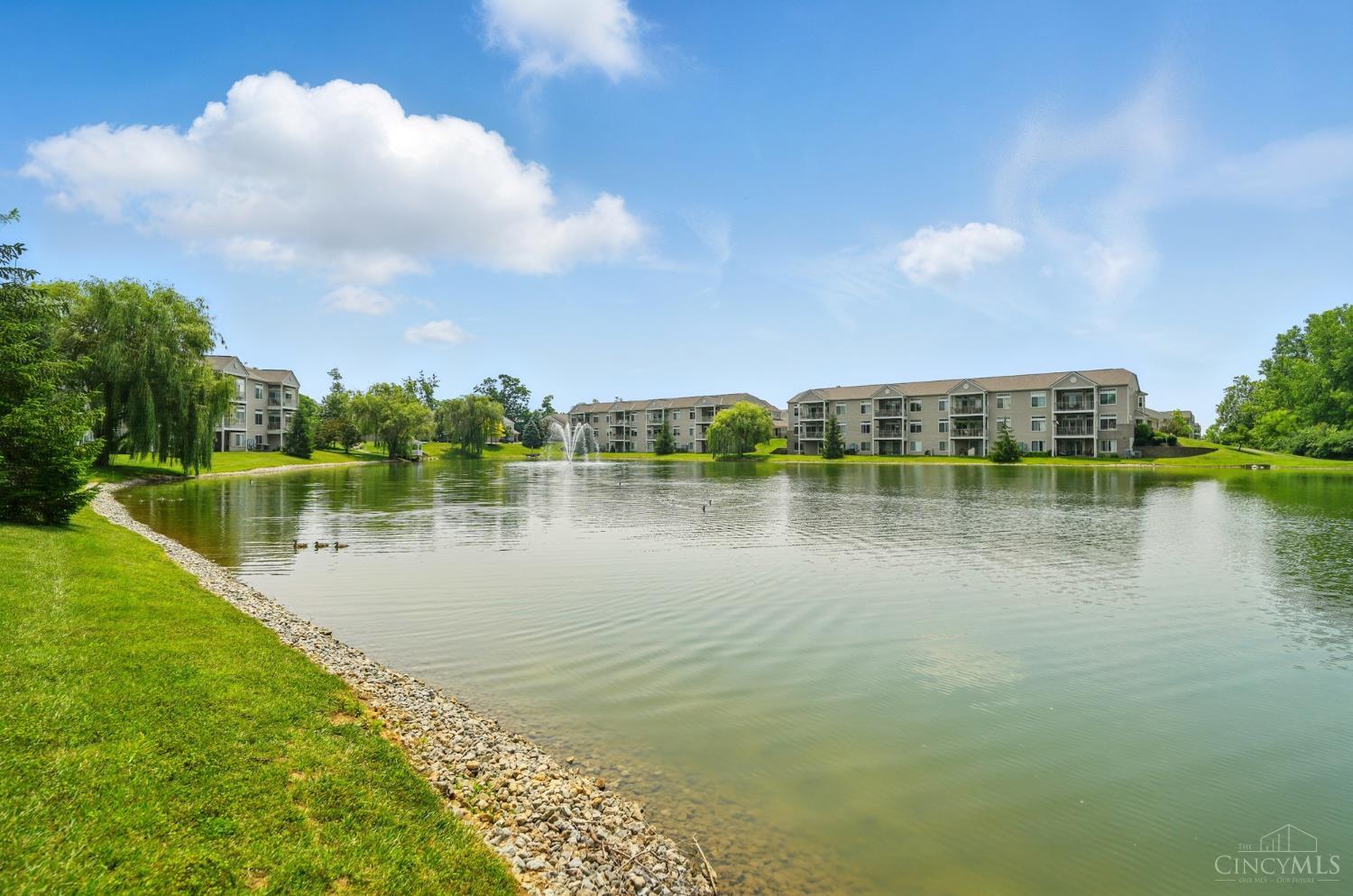 931 Heritage Green Drive