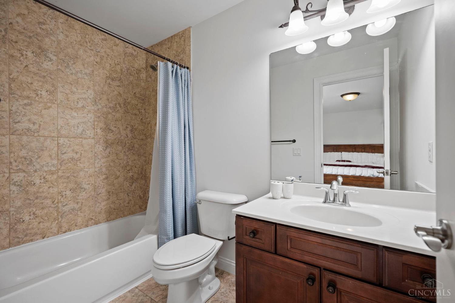 4738 Saddletop Ridge Lane