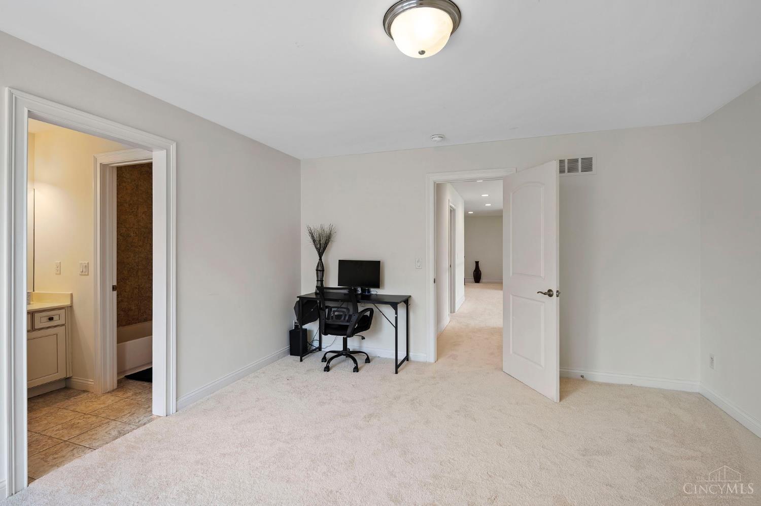 4738 Saddletop Ridge Lane