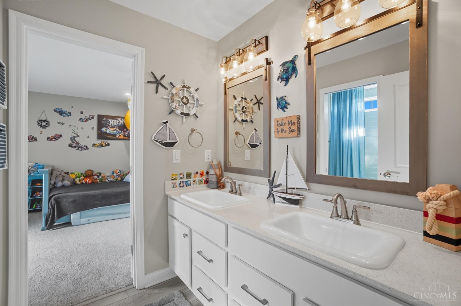 9907 Kensington Lane