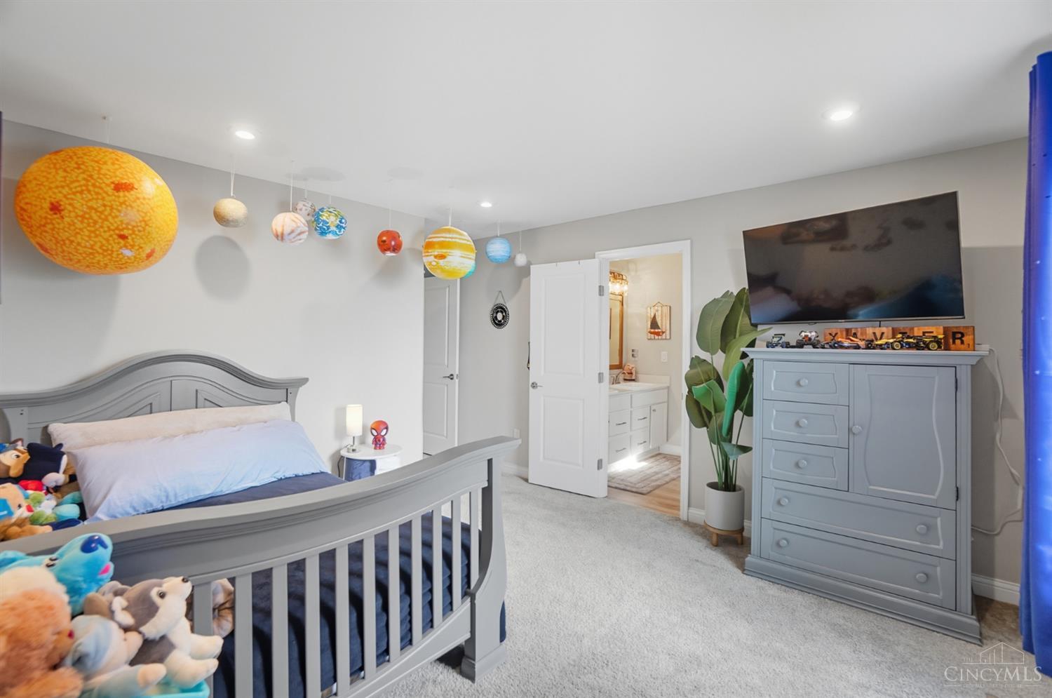 9907 Kensington Lane