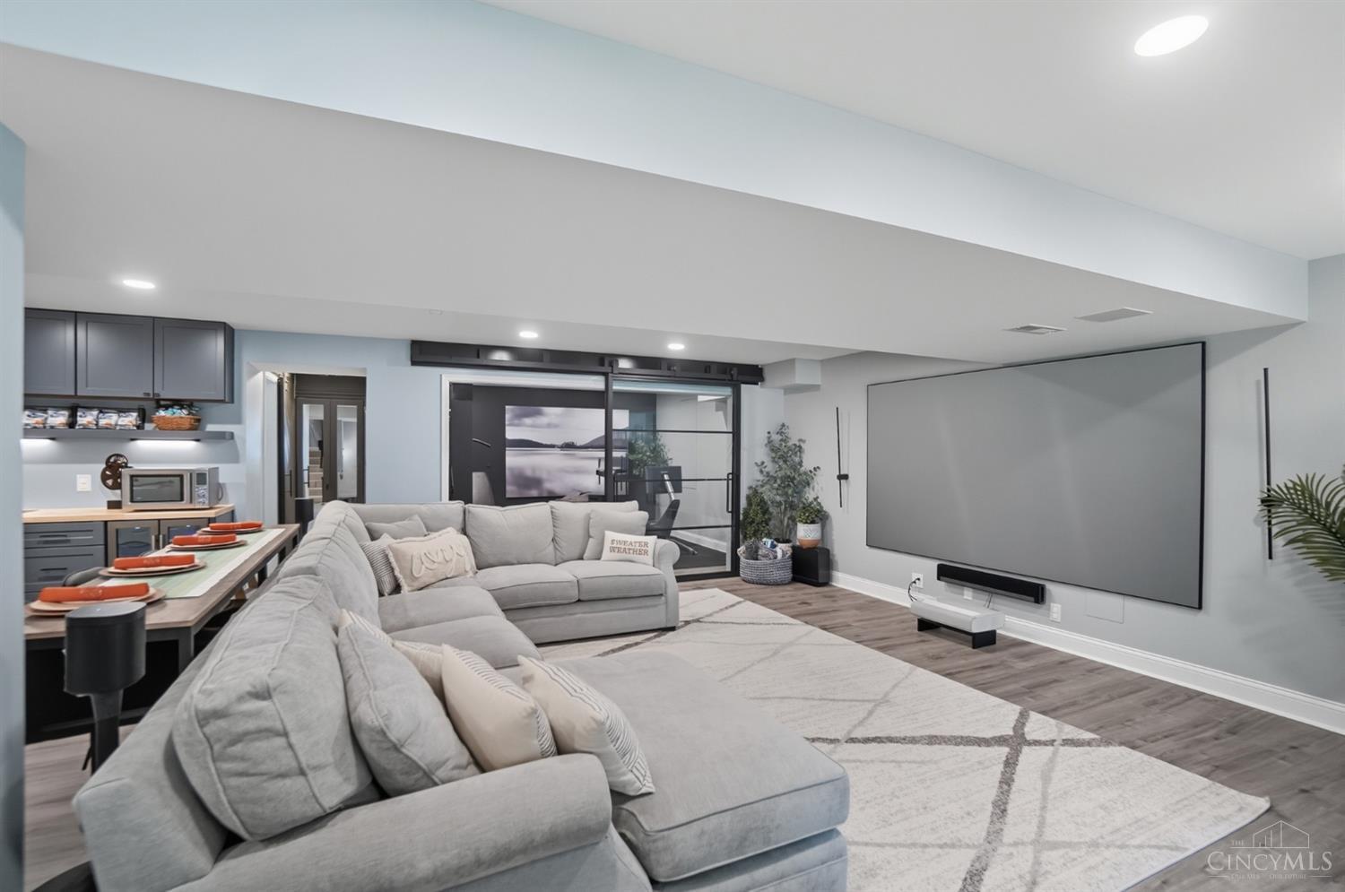 9907 Kensington Lane