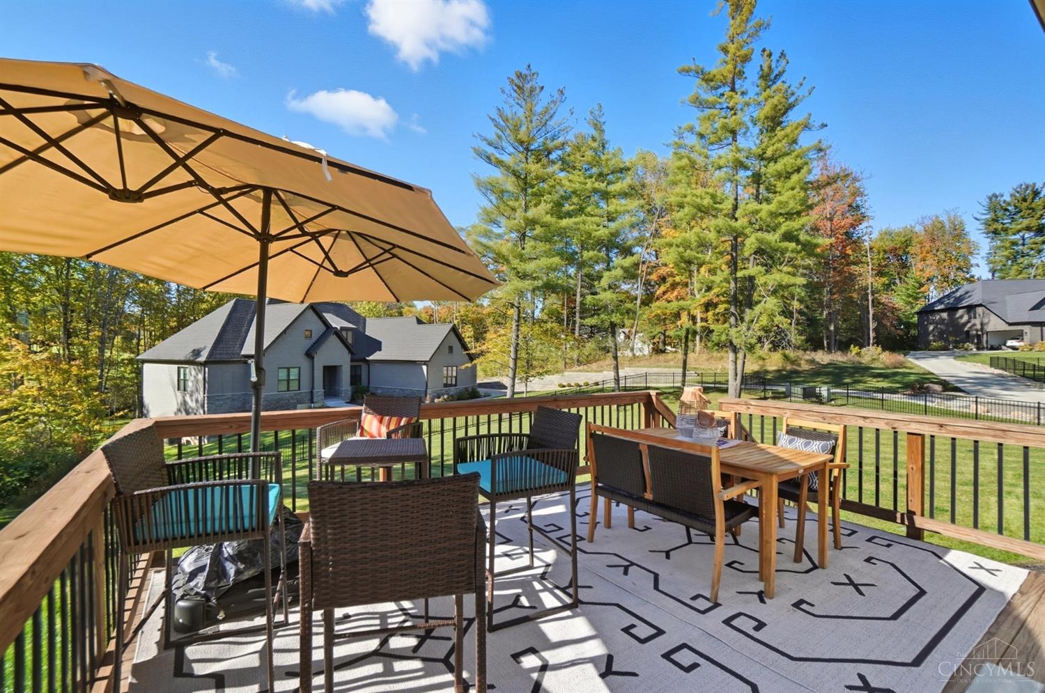 9907 Kensington Lane