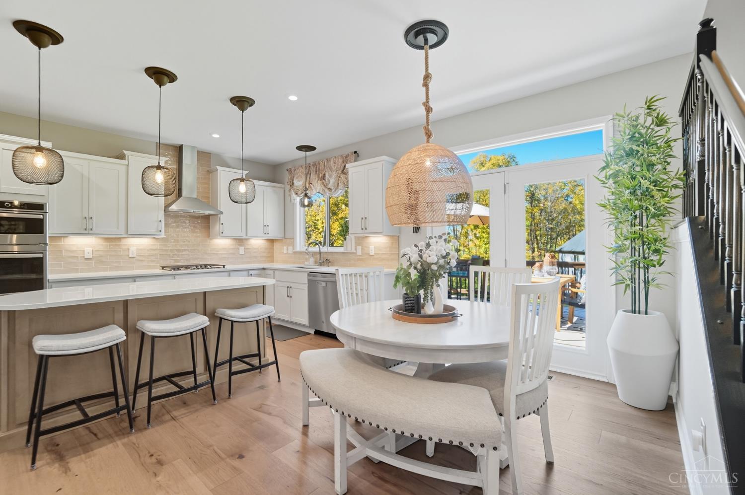 9907 Kensington Lane