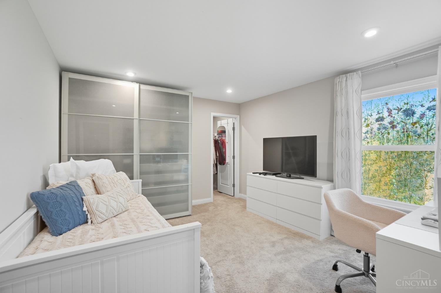 9907 Kensington Lane