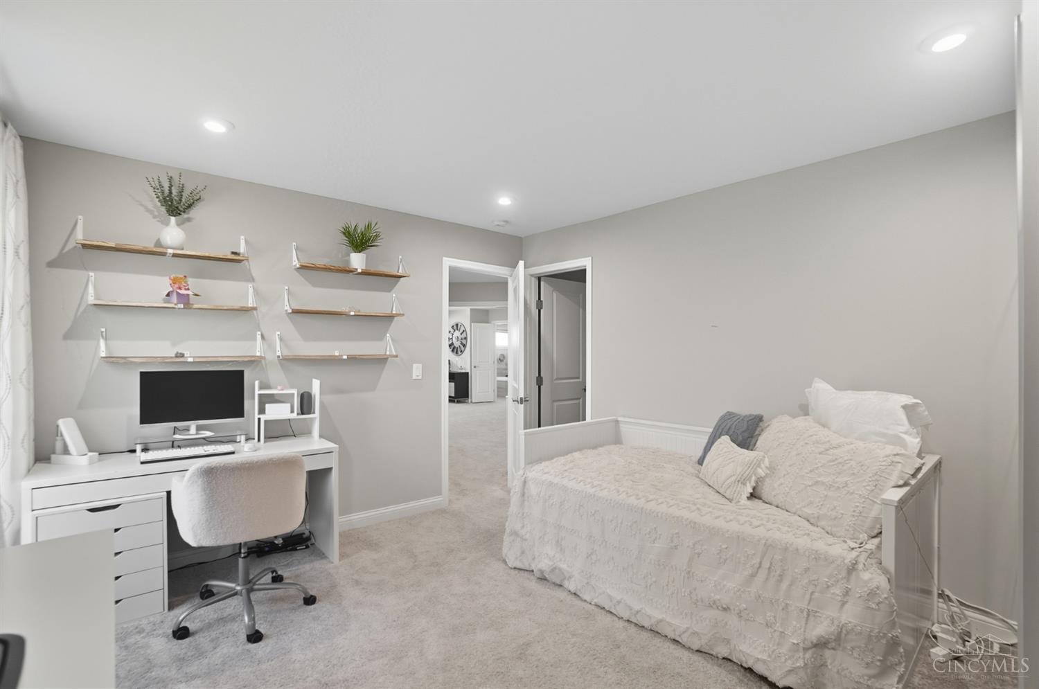 9907 Kensington Lane